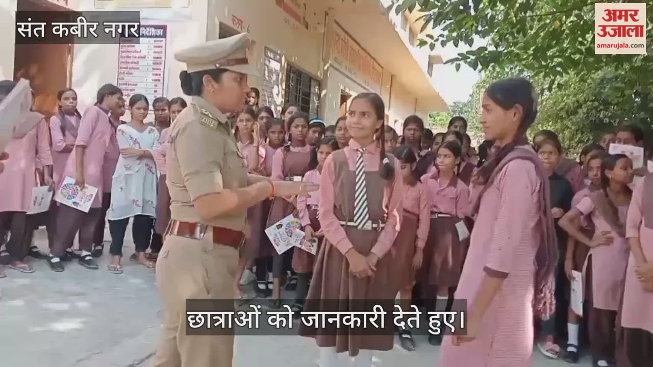 The anti-Romeo team questioned 40 people and made six miscreants sign an apology.