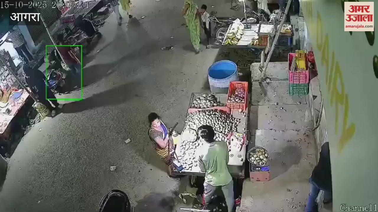 accused came out of jail spread terror by taking out procession in area in agra