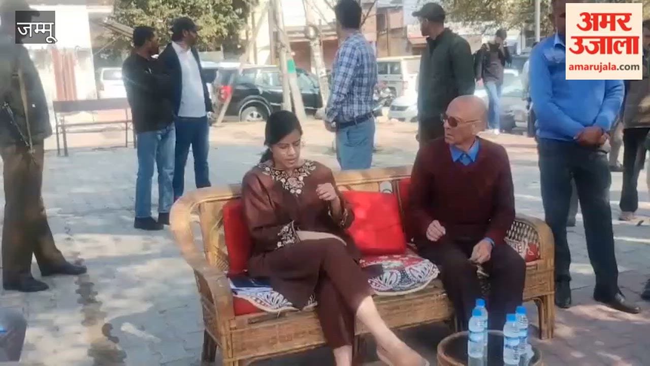 DC Ayushi Sudan held a public hearing in Kehli Mandi, assured of resolving problems.