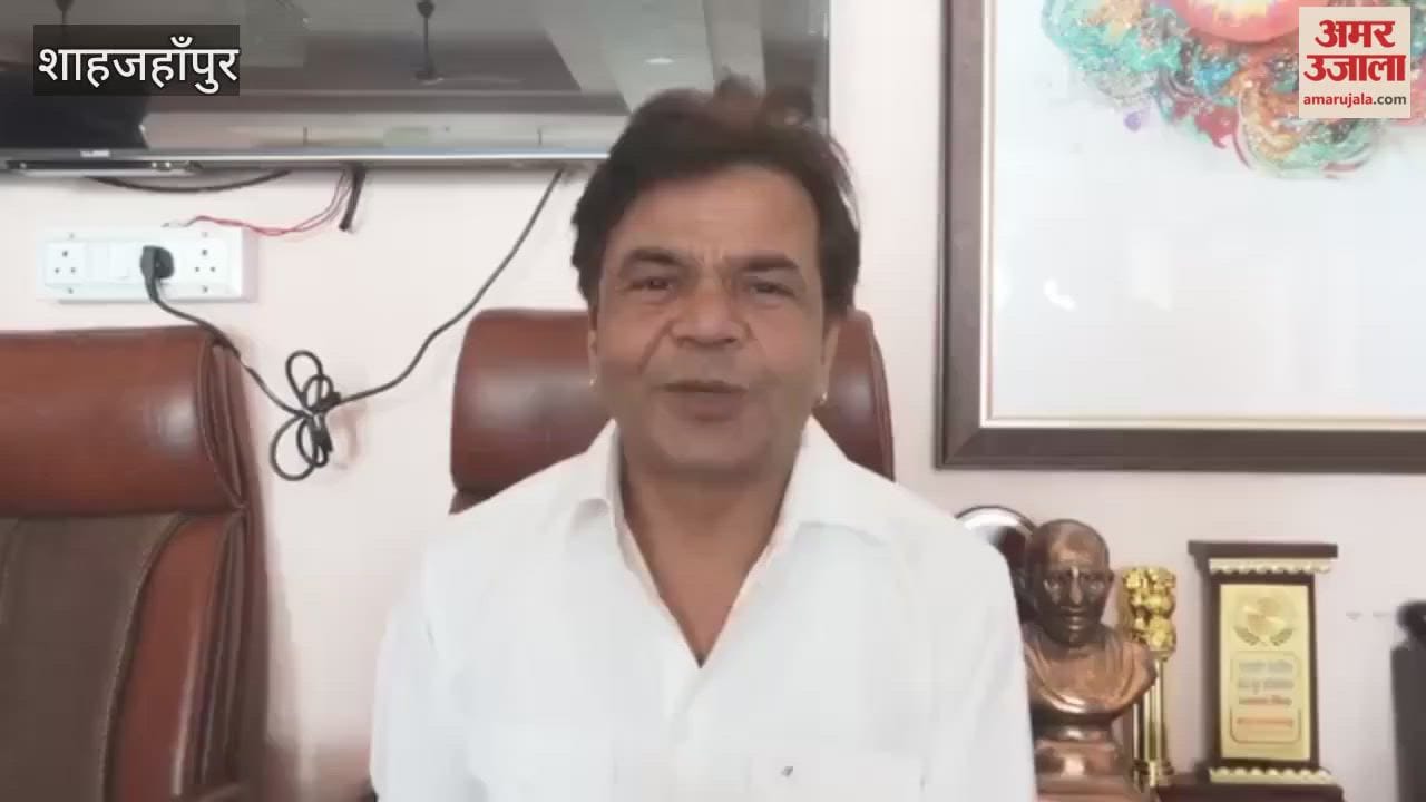 Actor Rajpal Yadav to build a library in his ancestral village in Shahjahanpur