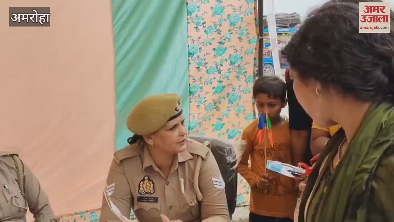 Policewomen empower women devotees at Tigri Ganga Mela