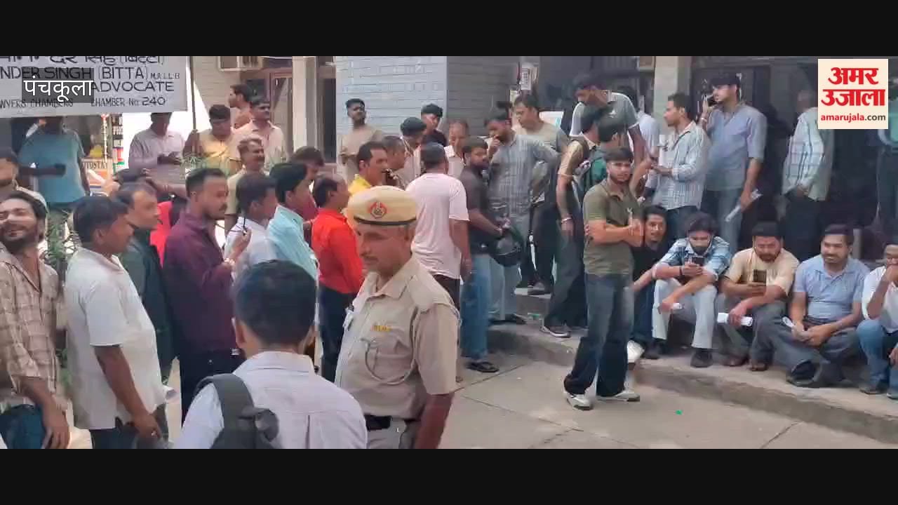 Lok Adalat held in Panchkula; queues of people formed to pay challans.