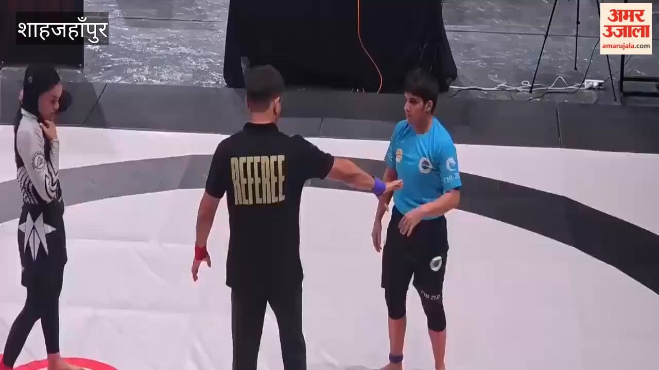 Khushi Chaudhary won a gold medal at the wrestling competition