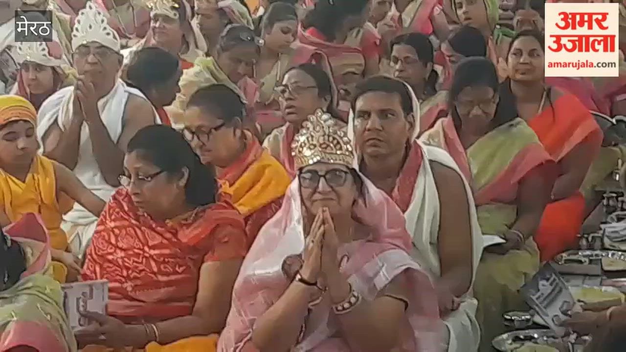 Meerut: Jain monk Saurabh Sagar Maharaj shed light on the virtues and mysteries of life.