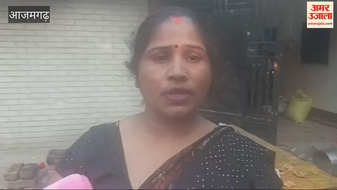 VIDEO: Stone-pelting between two groups at a Durga Puja community feast; 11 injured