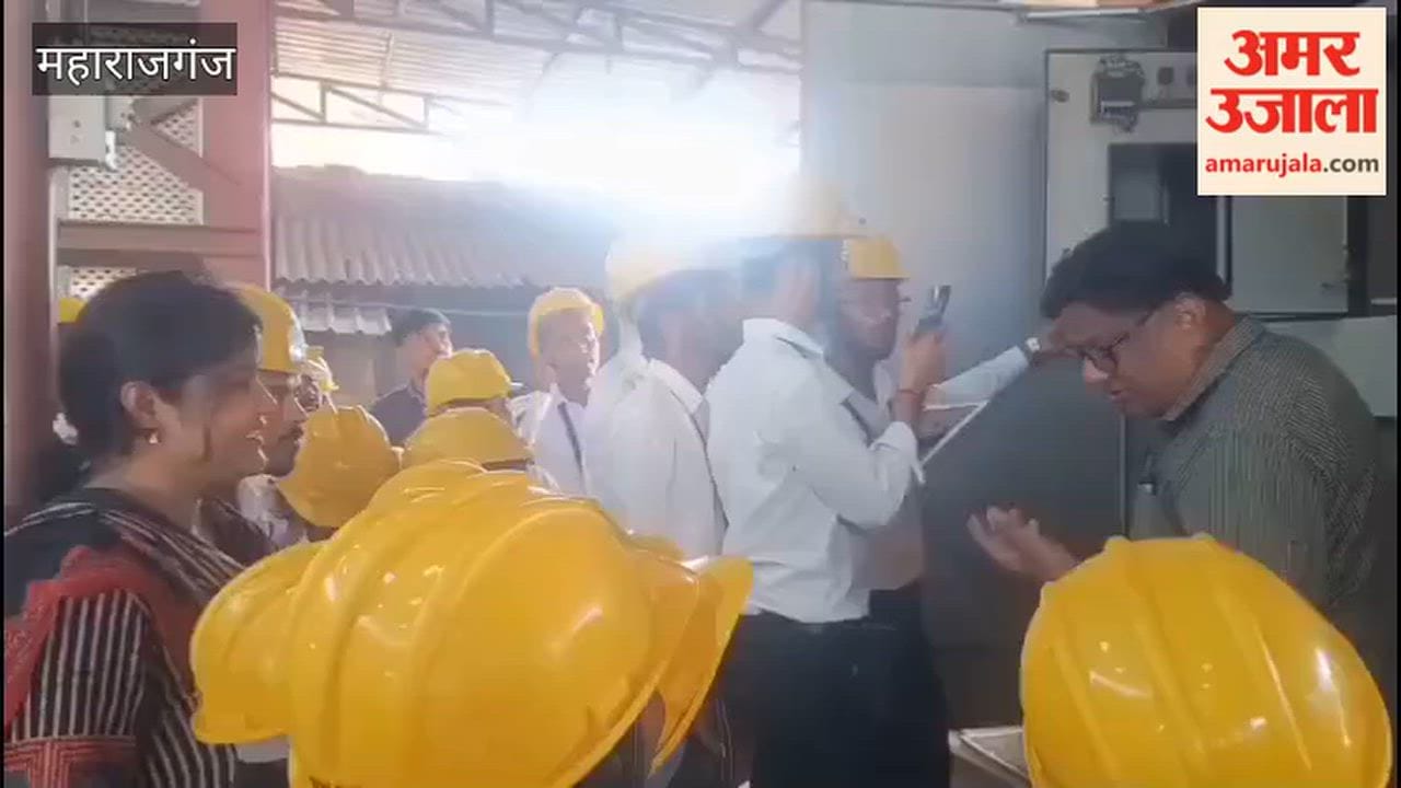 75 students undertook an industrial visit to the railway workshop.