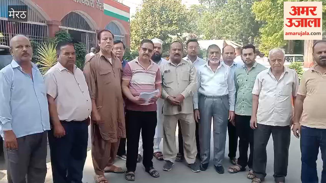 Meerut Traders Reach DM Office Seeking Freehold Status for Bhagat Singh Market