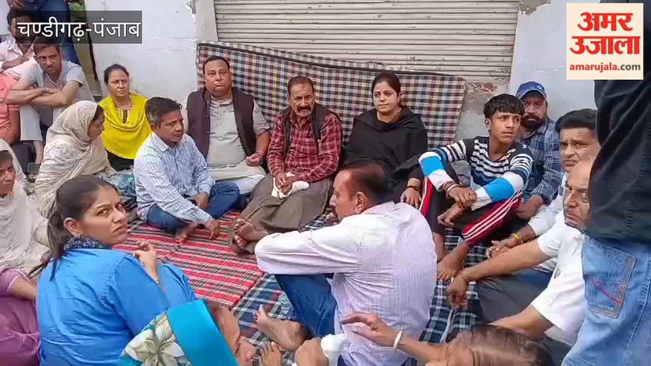 Moga firing: Congress constituency in-charge Malavika Sood visits families of the deceased