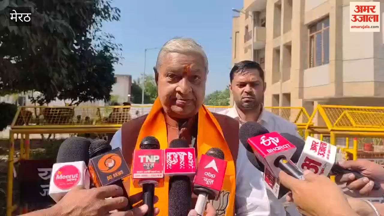 Meerut: BJP MLC Candidate Dinesh Goyal Asked to List Achievements, Says He Will Send Details on Mobile