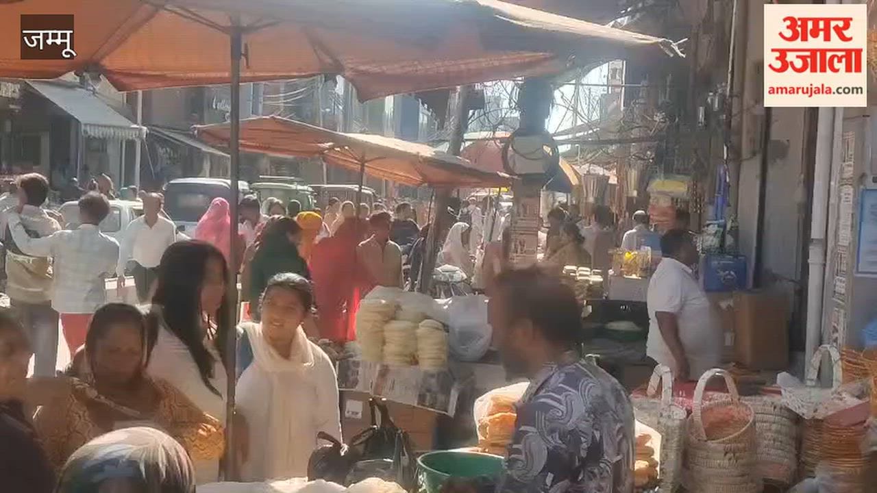Markets in Vijaypur bustle with the approaching Karva Chauth