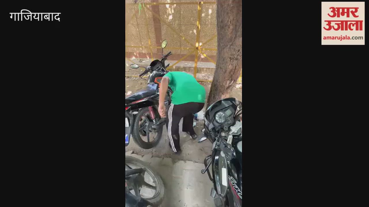 Cleanliness drive conducted in Mariam Nagar 25 kg of plastic waste collected