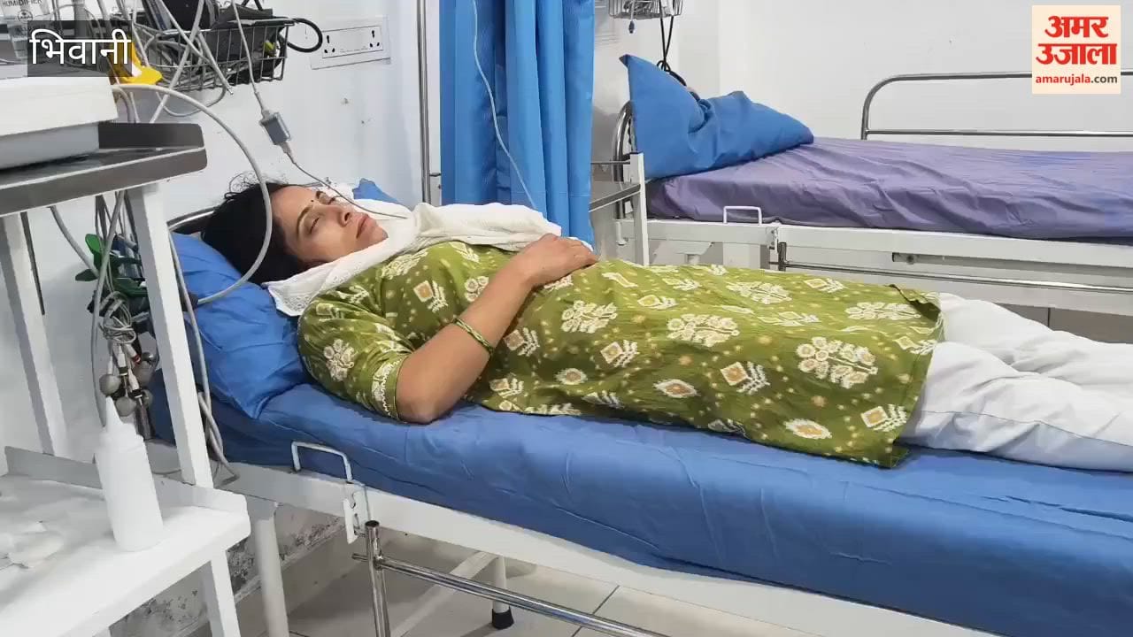 An elderly woman asked a scooter rider for a lift to cross the road, then rendered him unconscious by pricking his waist with a needle.