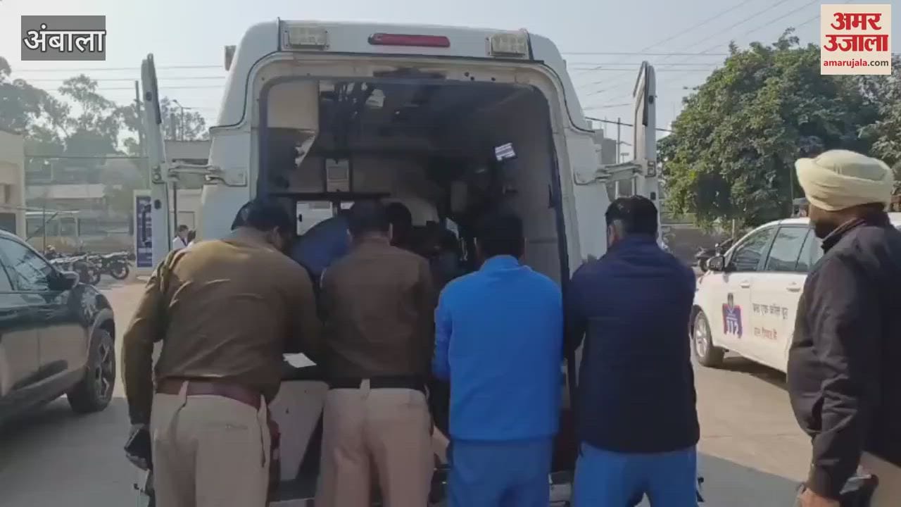 VIDEO : A person found unconscious and covered in mud in a drain, undergoing treatment in hospital