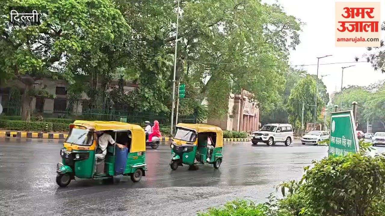 Heavy rain in Delhi people get relief from the heat