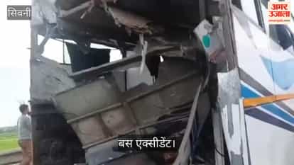 Horrific road accident on NH-44: Truck rams into stationary bus; 1 dead, 15 injured.