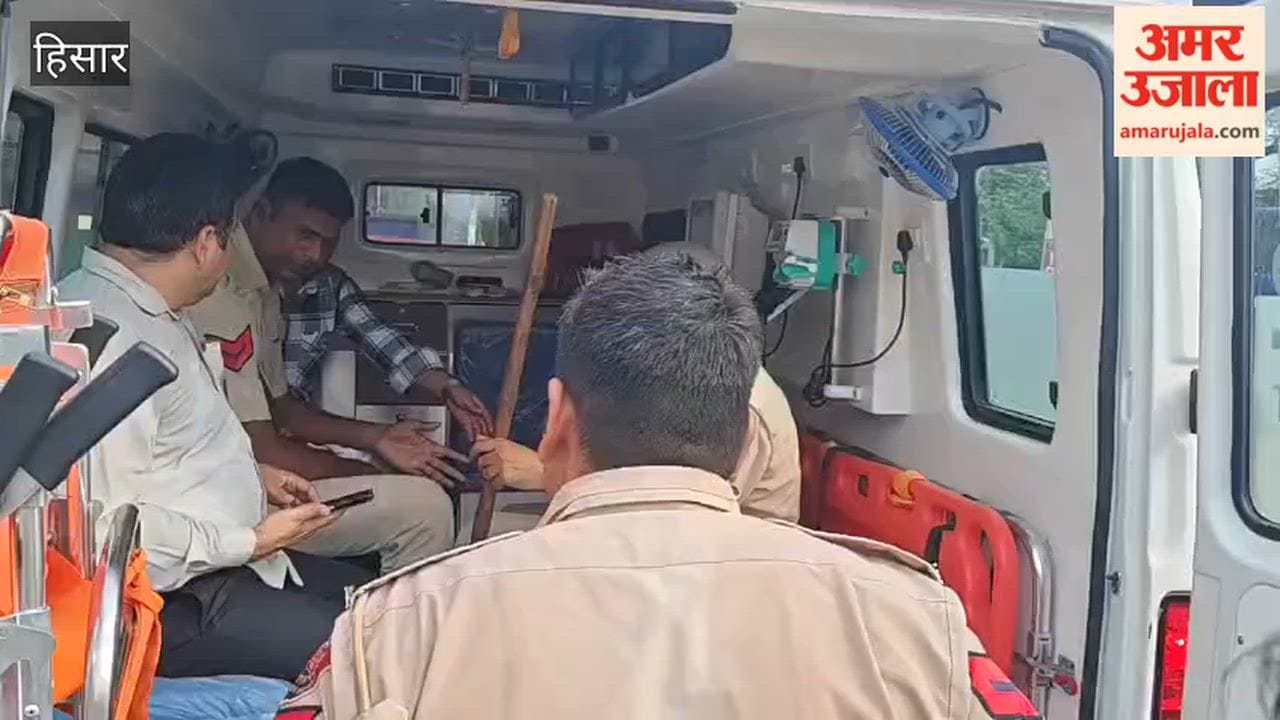 Taking injured police personnel in Hansi for medical treatment.