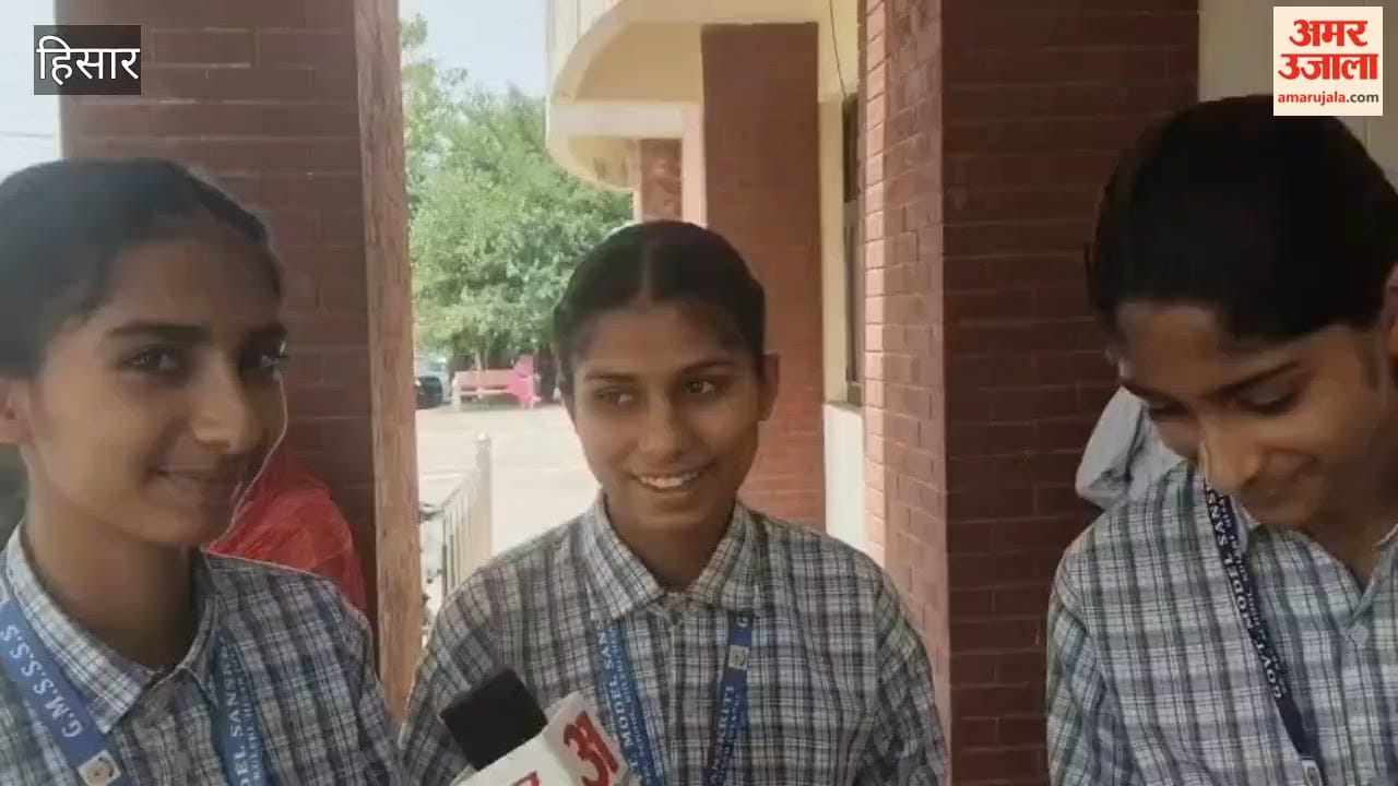 'Dost Police' Program in Hisar: Female Students Need to Exercise Extreme Caution on Social Media; Keep Profiles Private.