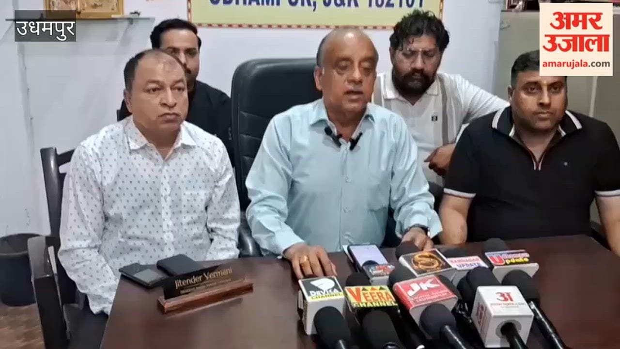 Traders' body holds key meeting regarding summer holidays