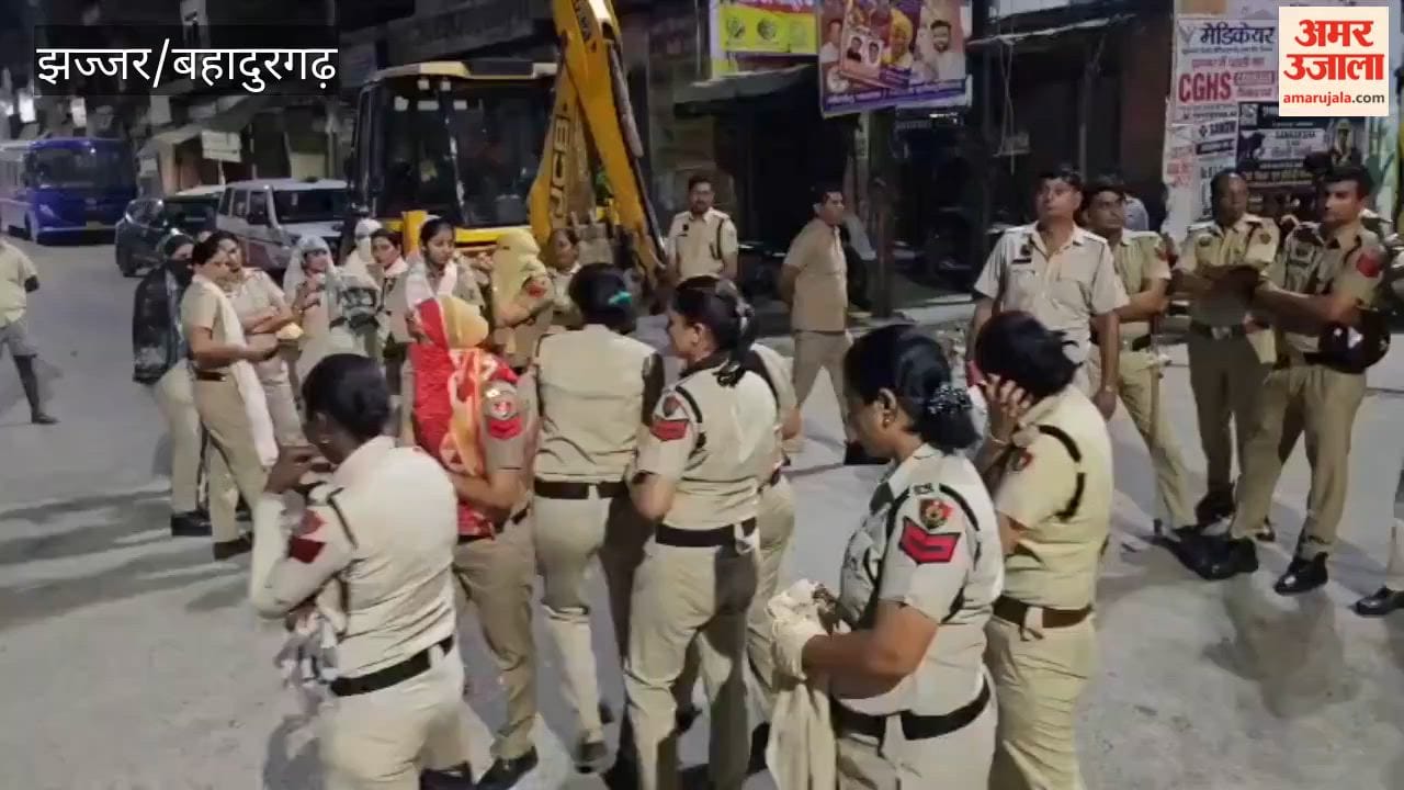 Sanitation workers and the administration remained in a standoff throughout the night in Jhajjar; they courted arrest in the morning.