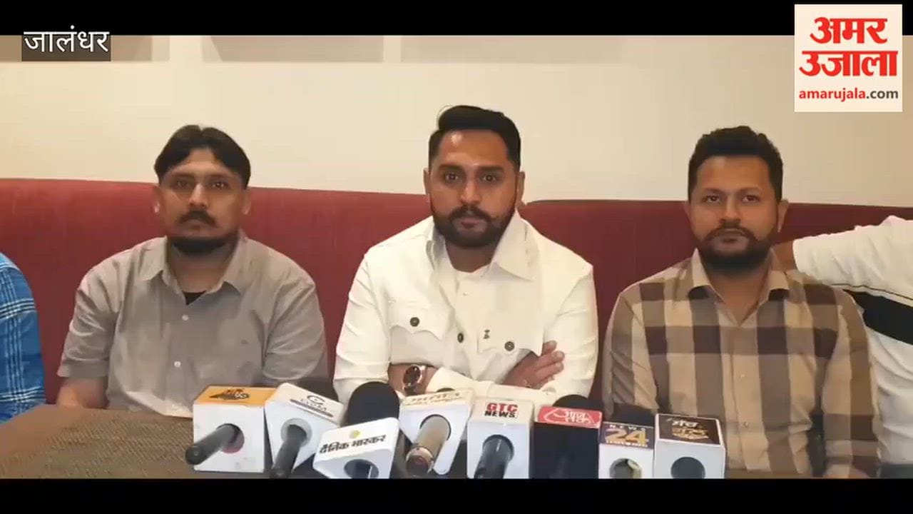 Youth Congress President Shubham Devgan attacks AAP government.