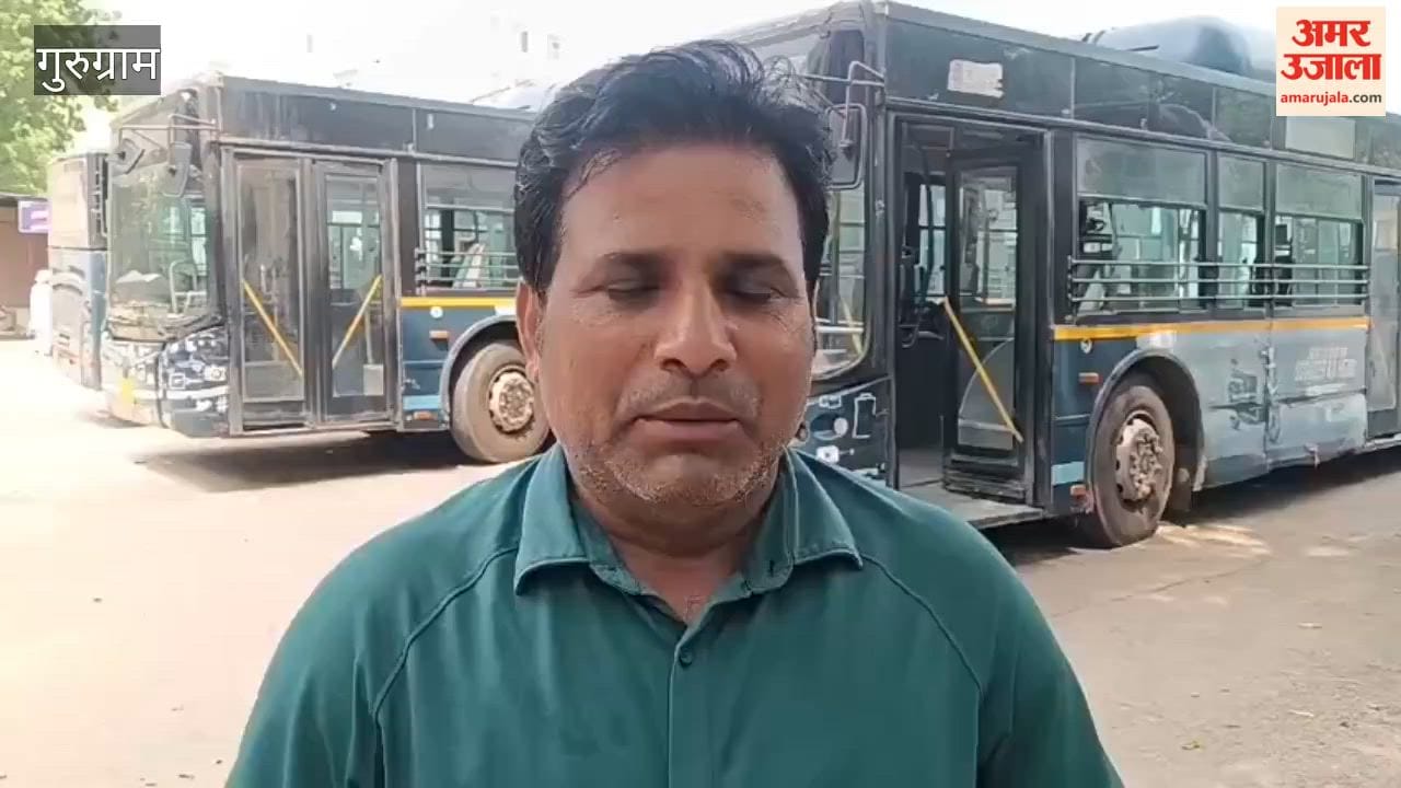 Operation of five city buses for Gurugram University students