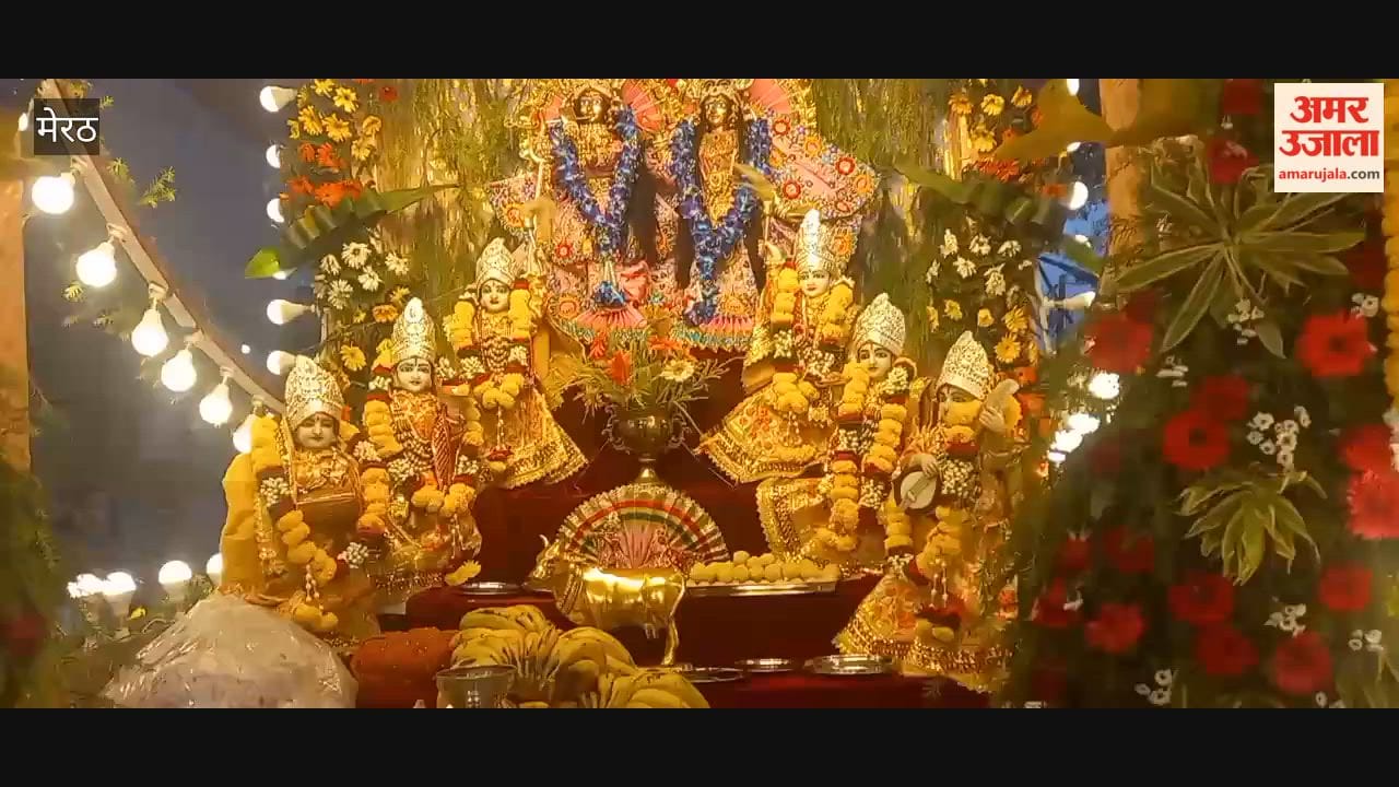 Procession taken out from Sadar Dhaneshwar Temple on Radha Ashtami.