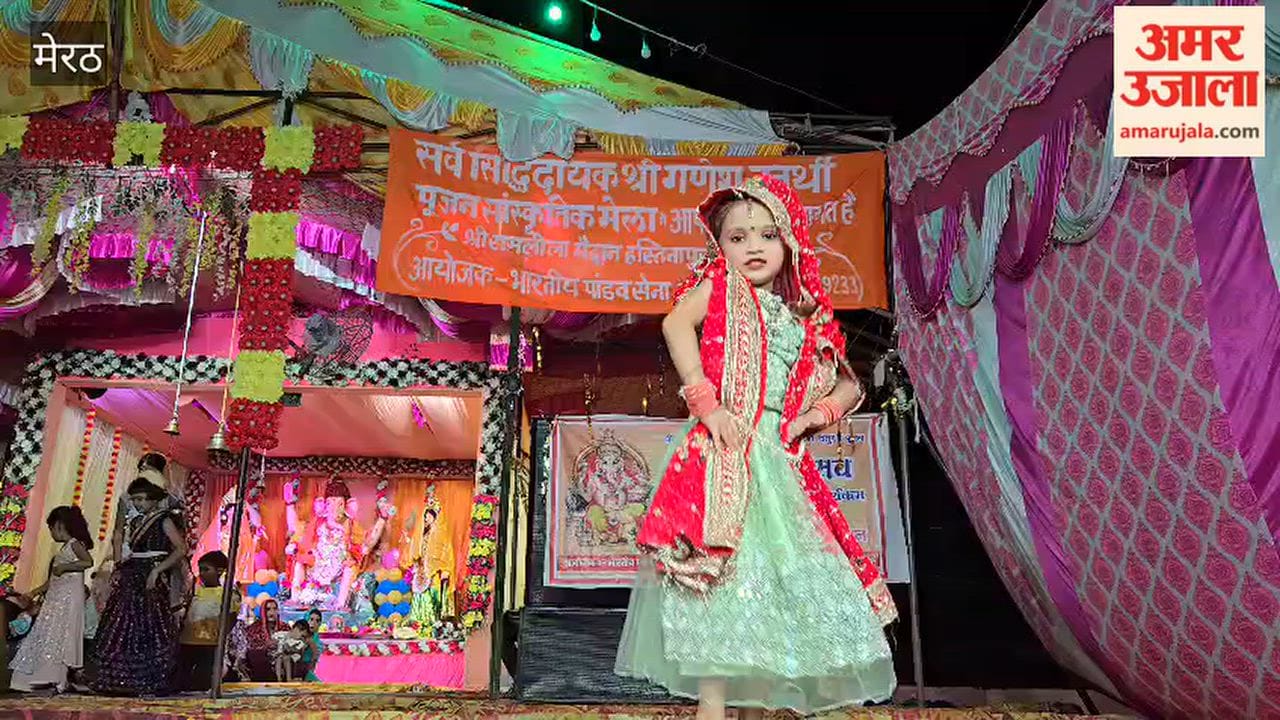 Cultural performances by children captivated the hearts of people during the Ganpati festival.