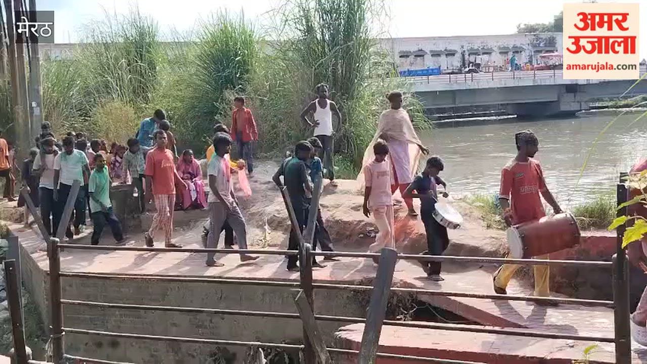 Meerut: Huge Crowd of Devotees Gathers at Bhola Jhal as Ganesh Idols Are Immersed in Ganga Canal