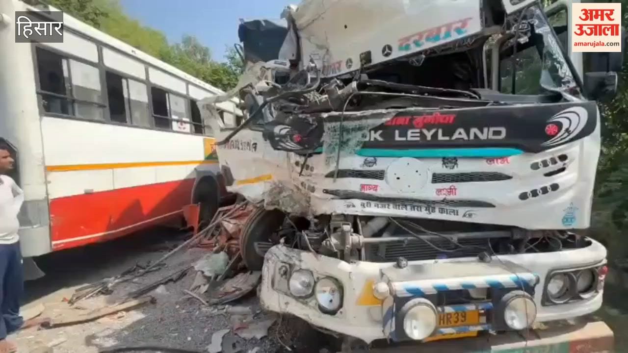 Horrific road accident near Nehru College at the Sisay bridge in Hansi; private bus collides with a truck.