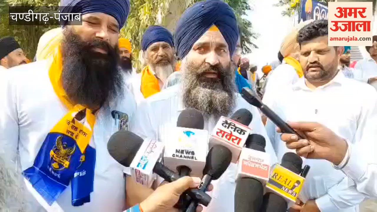 'Waris Punjab De' (Akali Dal) held a roadshow march against drug abuse in Zira.