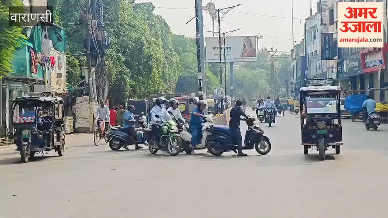 CM Yogi arrives at a felicitation ceremony for sanitation workers route blocked for 40 minutes