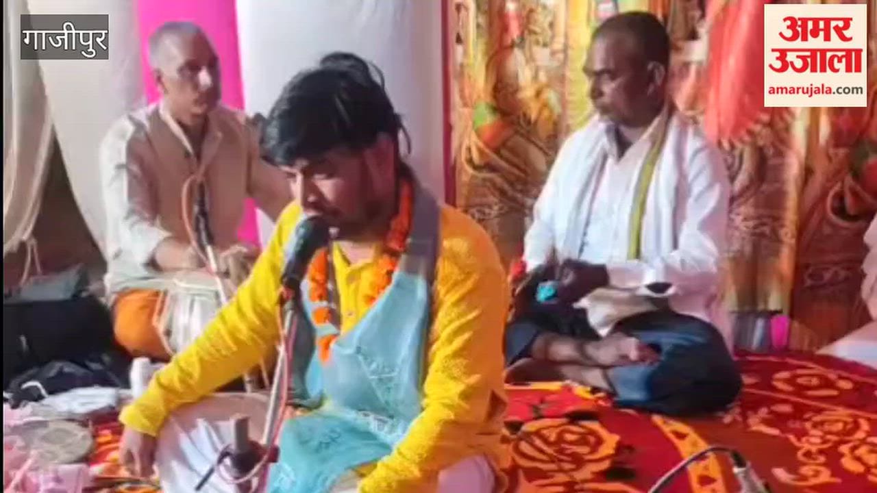 Devotees offer oblations havan and pray for happiness and prosperity