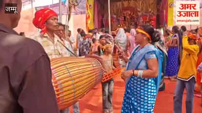 The idol of Goddess Durga was immersed.