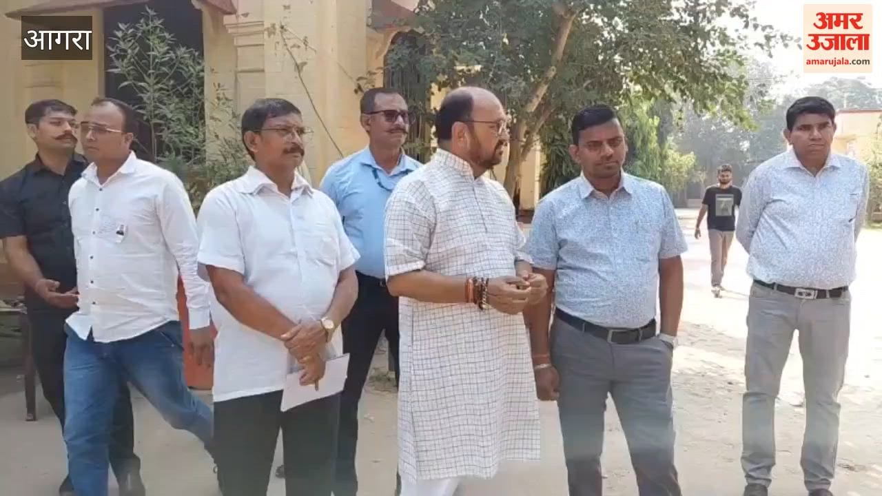 UP Higher Education Minister Yogendra Upadhyay Casts Vote with Son