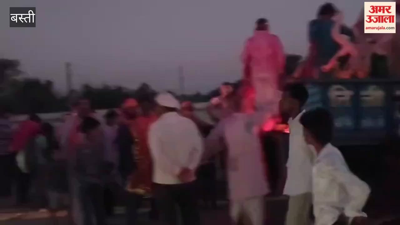 Immersion of Durga idols took place in a peaceful atmosphere in the Tinich area.