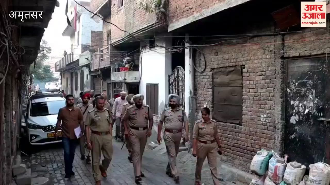 Police raid in Maqboolpura as part of anti-drug campaign