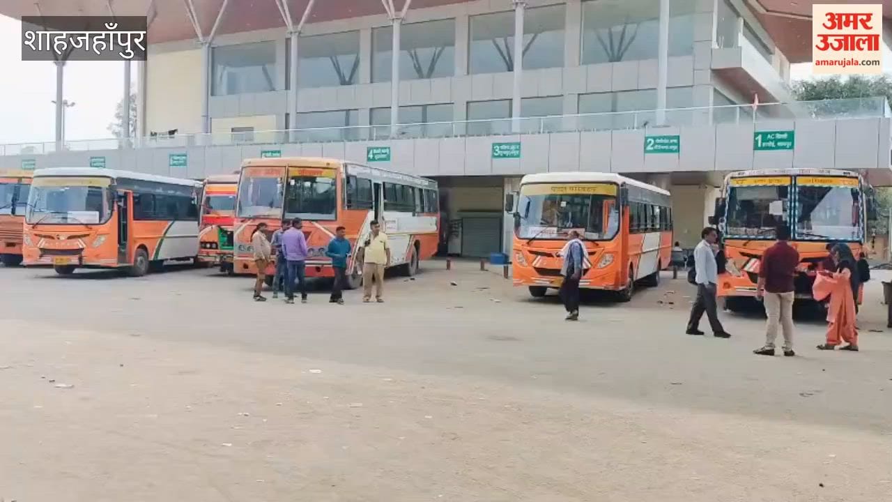 roadways buses realty check in shahjahanpur