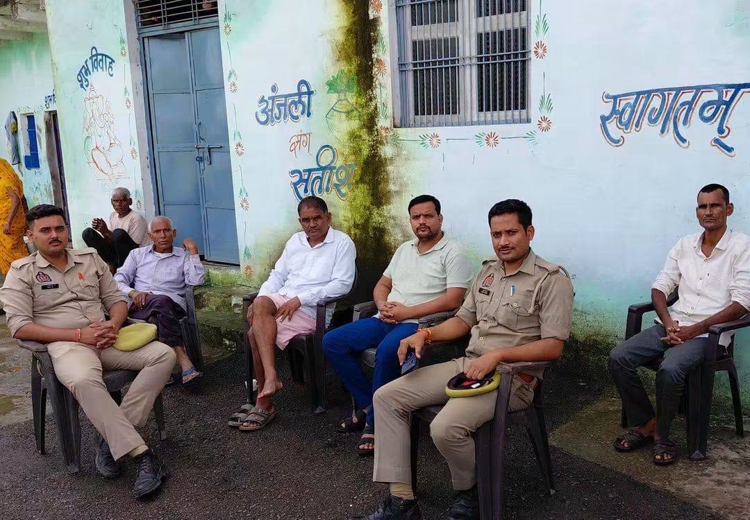 फोटो 06 सीकेटीपी 22 घर में नजर बंद सपा नेता मान सिंह पटेल। संवाद