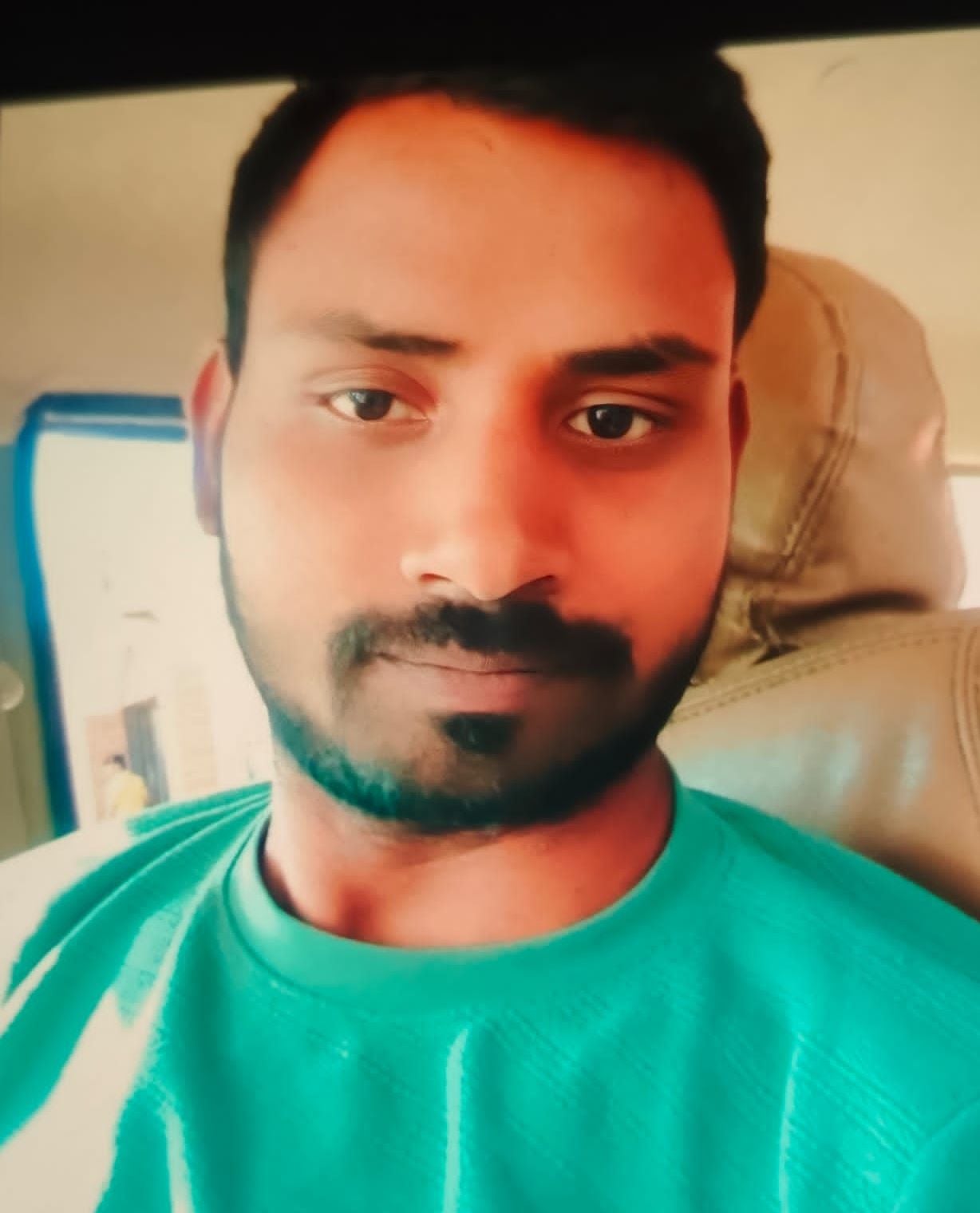 हरी प्रसाद, धीरज और प्रमोद की फाइल फोटो।
