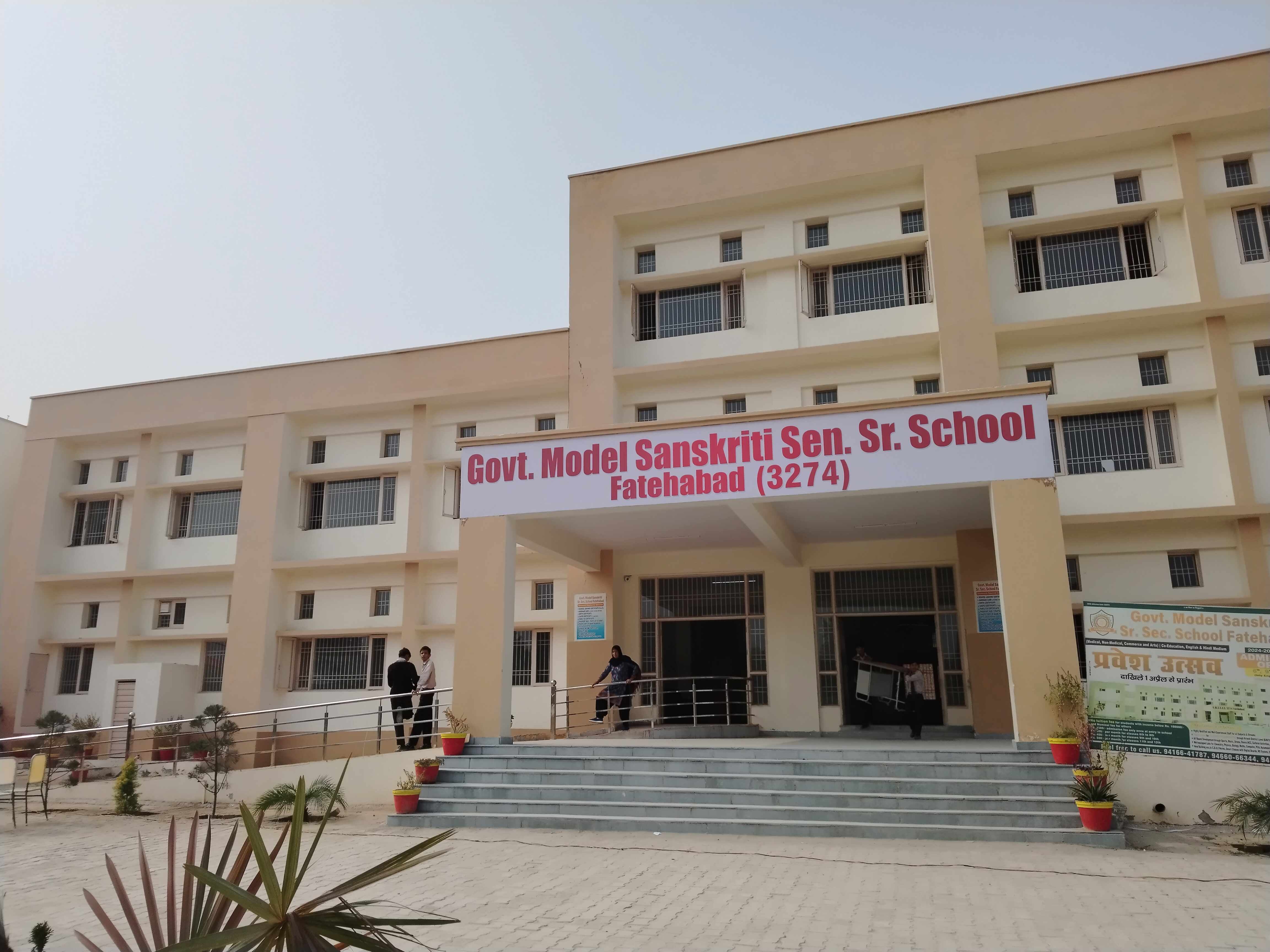 मुकेश मेहता, जिला विज्ञान विशेषज्ञ