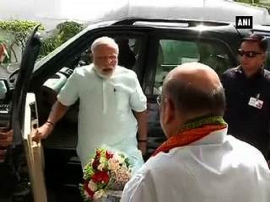 मोदी