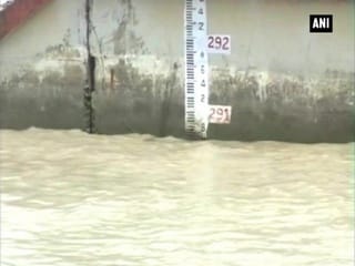 गंगा में बढ़ा पानी
