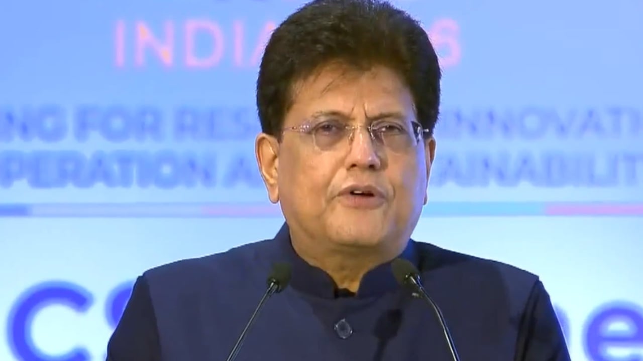 रोबोट्स नहीं लेंगे आपकी जगह: भारत सरकार पहचान रही एआई-सुरक्षित करियर, किन क्षेत्रों पर रहेगा फोकस?